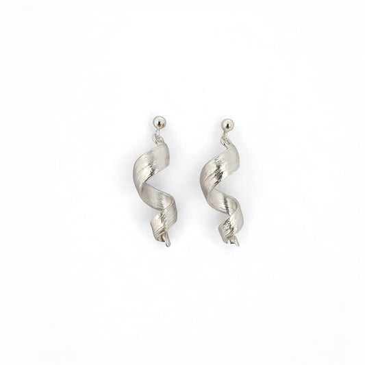 Swirl earrings - small