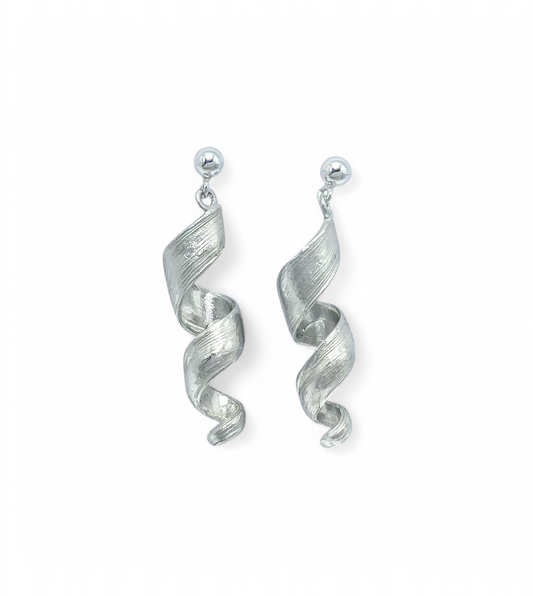 Swirl earrings